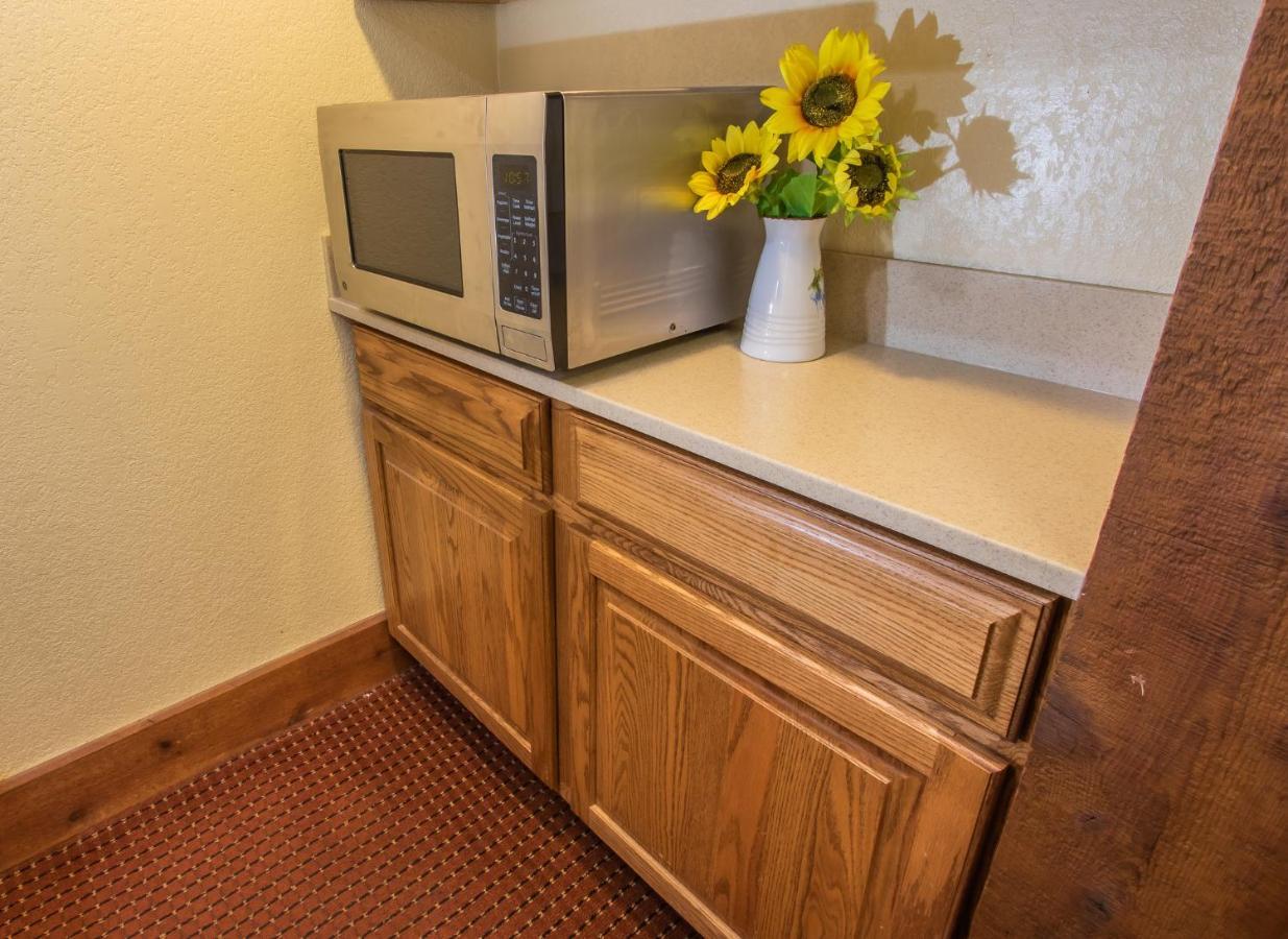 Salt Fork State Park Lodge And Conference Center Cambridge Esterno foto