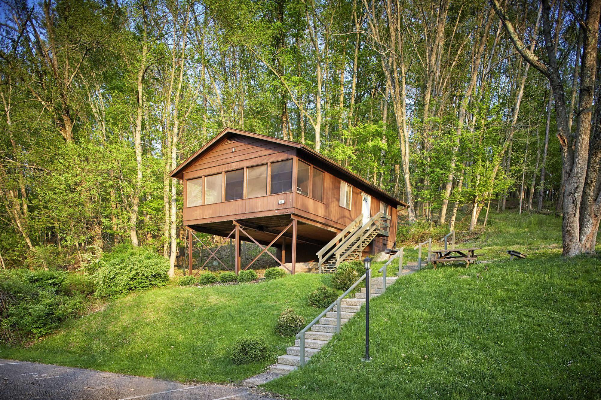 Salt Fork State Park Lodge And Conference Center Cambridge Esterno foto