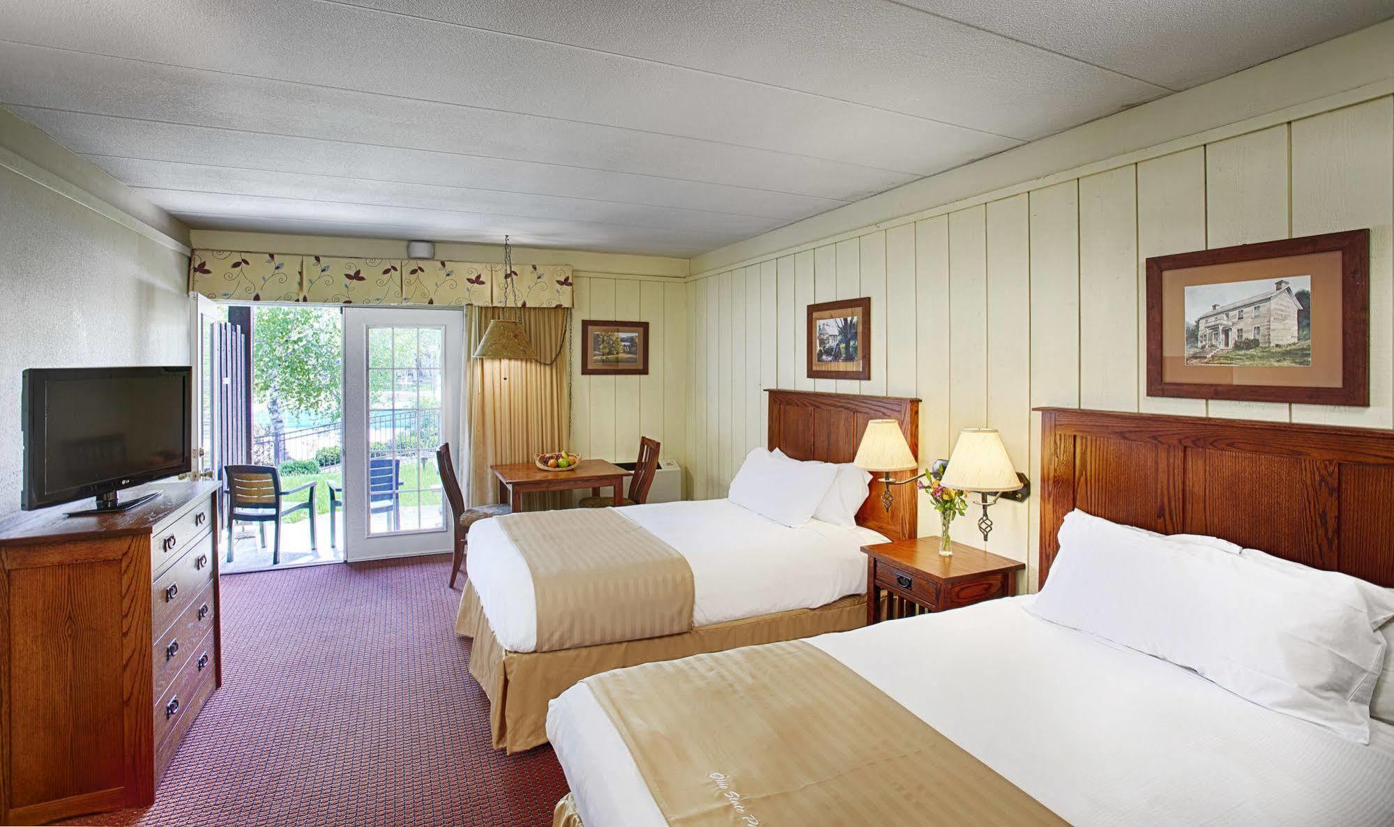 Salt Fork State Park Lodge And Conference Center Cambridge Esterno foto